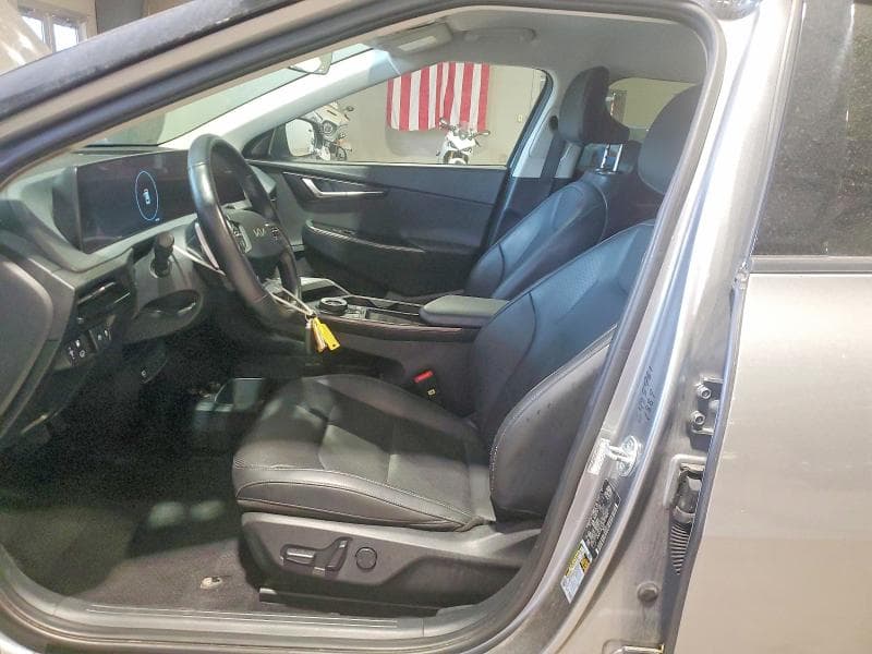 2023 KIA EV6 WIND 7