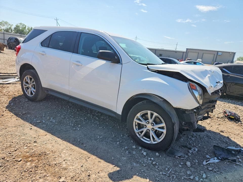 2017 CHEVROLET EQUINOX 4