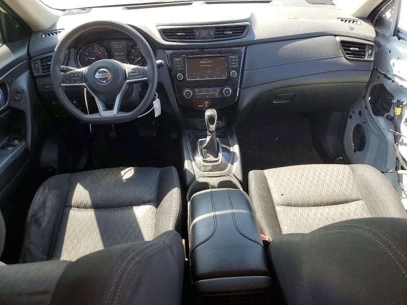 2018 NISSAN ROGUE S 8