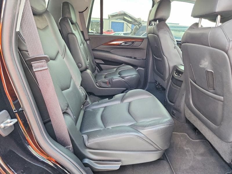 2019 CADILLAC ESCALADE LUXURY 11