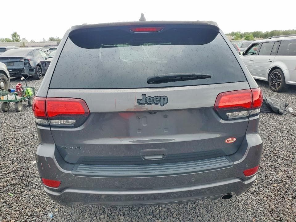 2018 JEEP GRAND CHEROKEE LAREDO 6