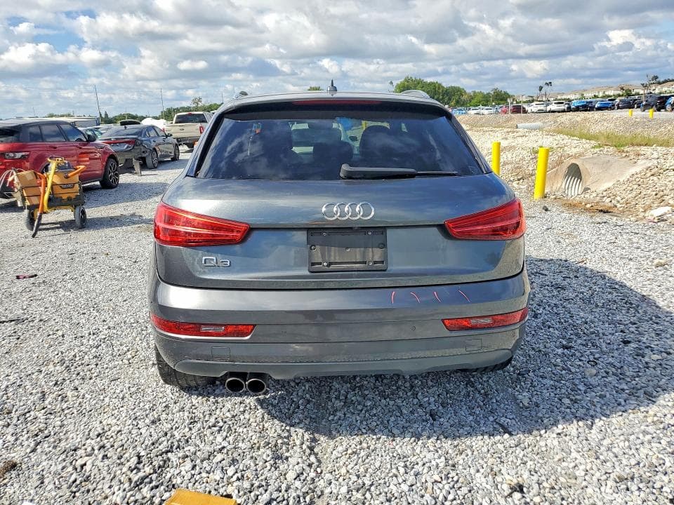2018 AUDI Q3 PREMIUM 6