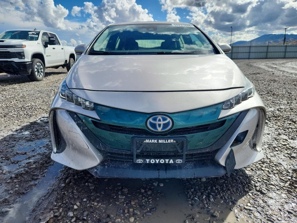 2017 TOYOTA PRIUS PRIME PLUS 5