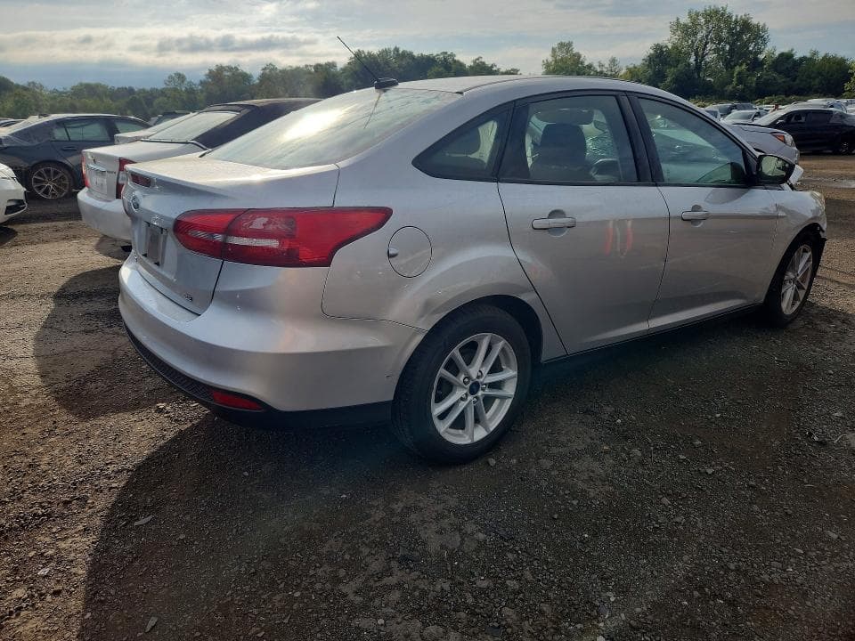2018 FORD FOCUS SE 3