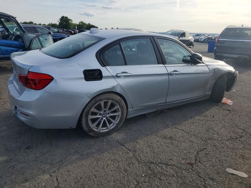 2017 BMW 320 XI 3