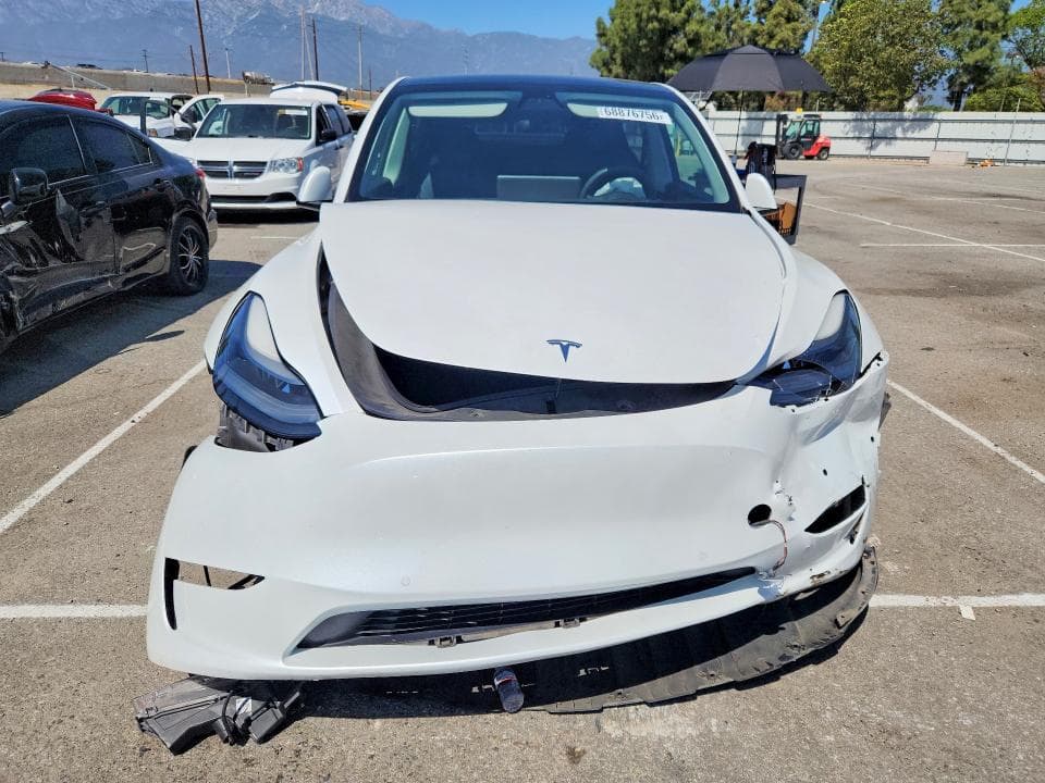 2022 TESLA MODEL Y 5