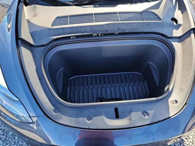2024 TESLA MODEL Y 11