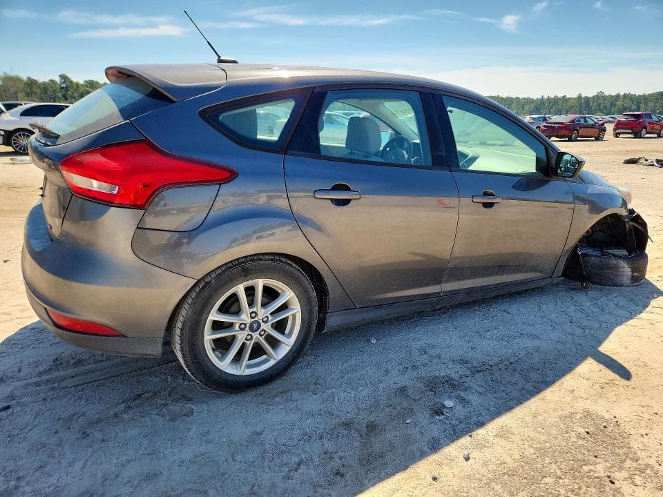 2018 FORD FOCUS SE 3