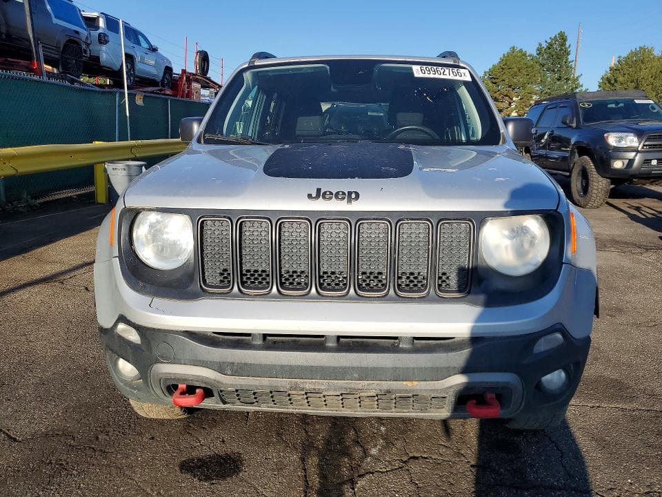 2019 JEEP RENEGADE TRAILHAWK 5