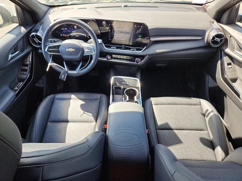 2025 CHEVROLET EQUINOX LT 8