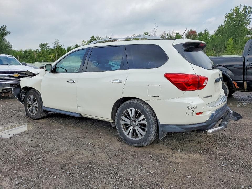 2017 NISSAN PATHFINDER SL 2