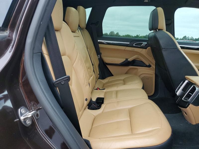2017 PORSCHE CAYENNE 11