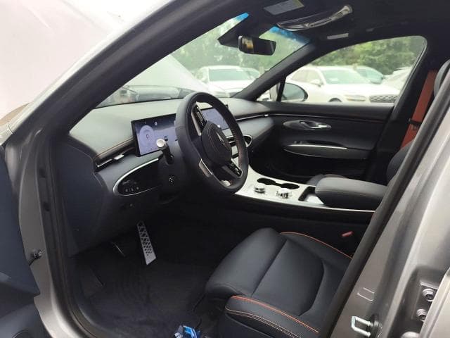 2026 GENESIS GV70 SPORT PRESTIGE 7