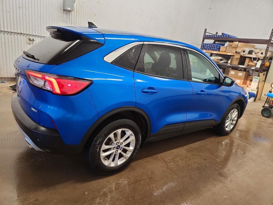 2020 FORD ESCAPE SE 3