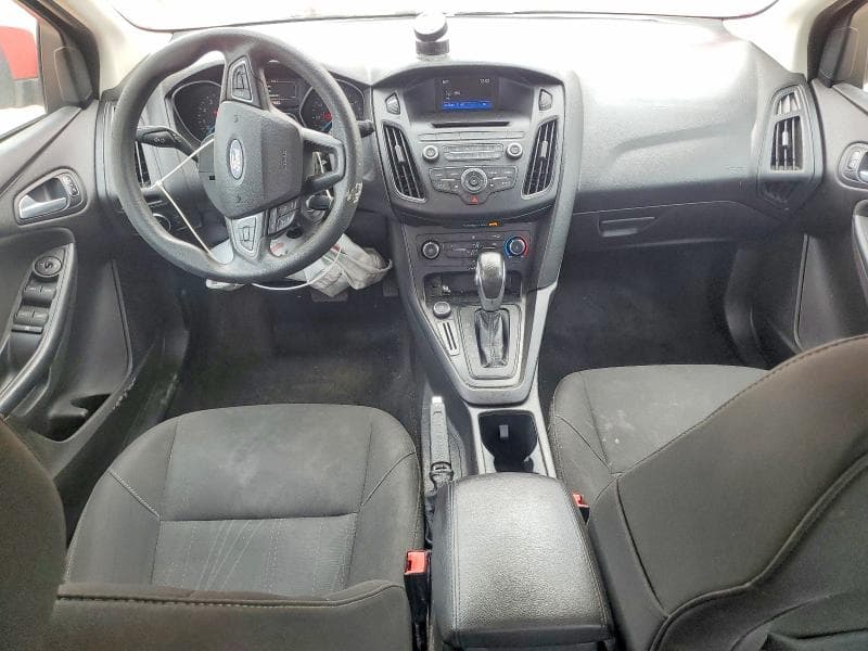 2017 FORD FOCUS SE 8