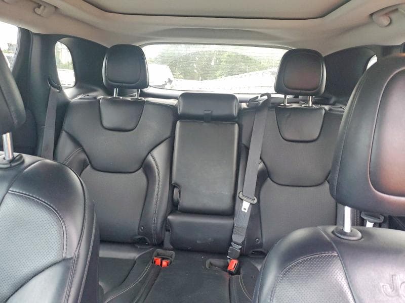 2019 JEEP CHEROKEE LIMITED 10