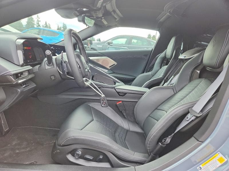 2024 CHEVROLET CORVETTE STINGRAY 2LT 7