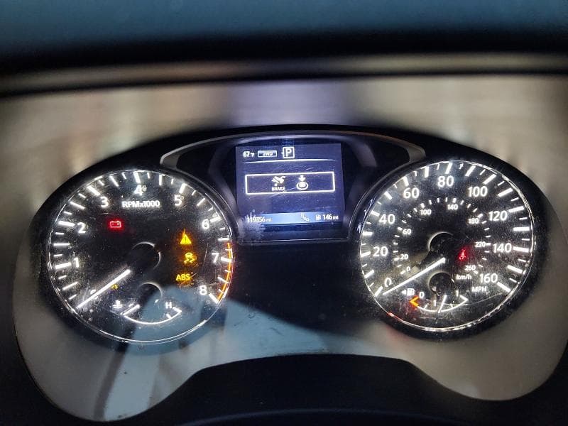2017 NISSAN PATHFINDER SV 9