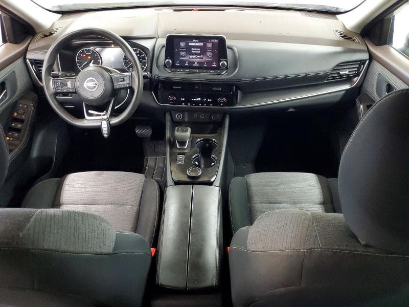 2021 NISSAN ROGUE SV 8