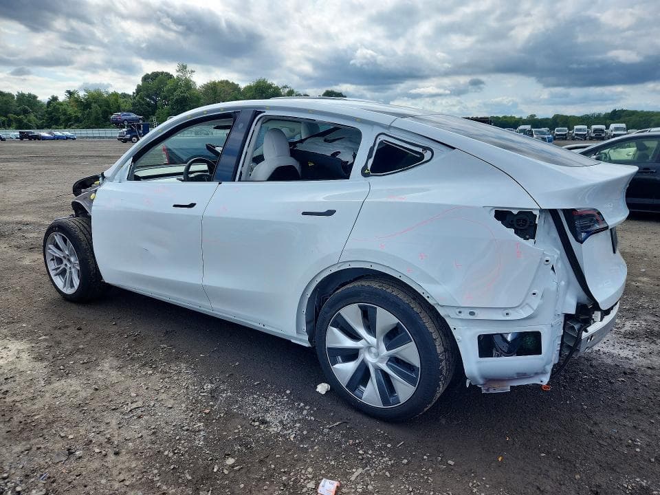 2022 TESLA MODEL Y 2