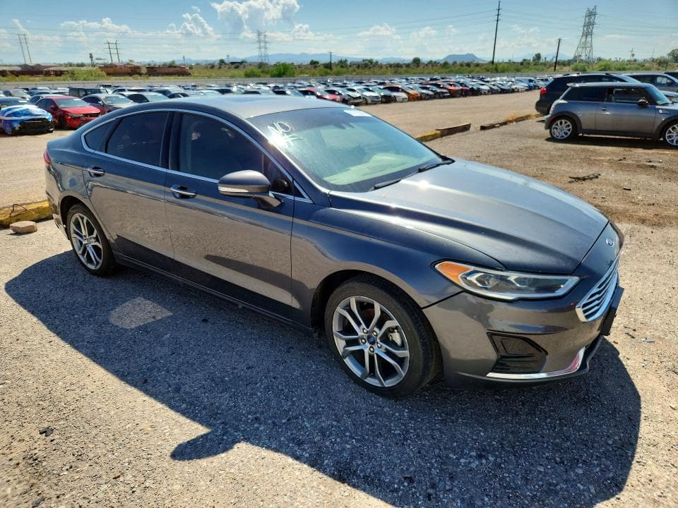 2019 FORD FUSION SEL 4