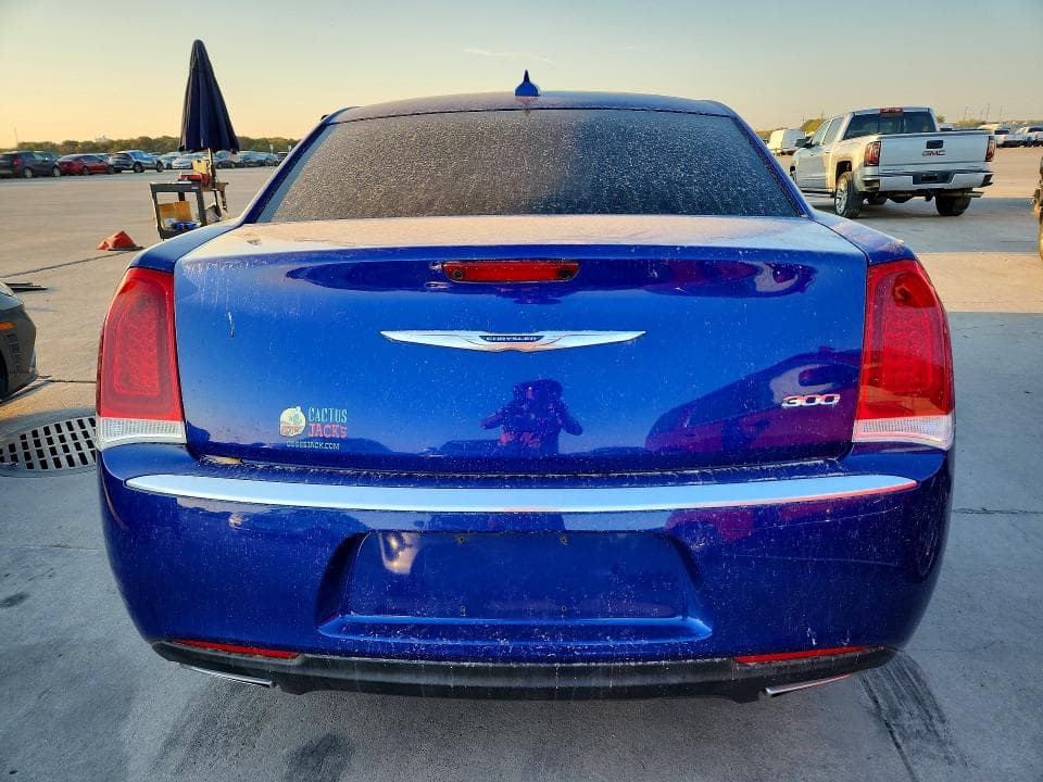2018 CHRYSLER 300 TOURING 6