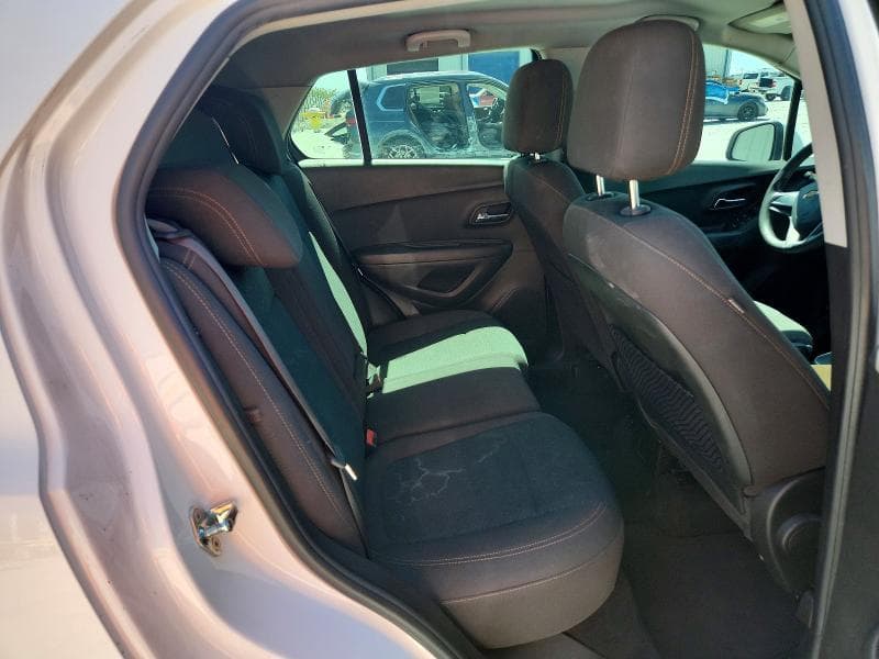 2018 CHEVROLET TRAX LS 11