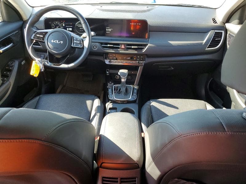 2025 KIA SELTOS SX 8