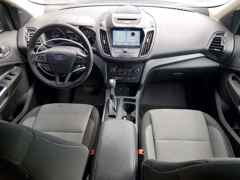 2017 FORD ESCAPE SE 8