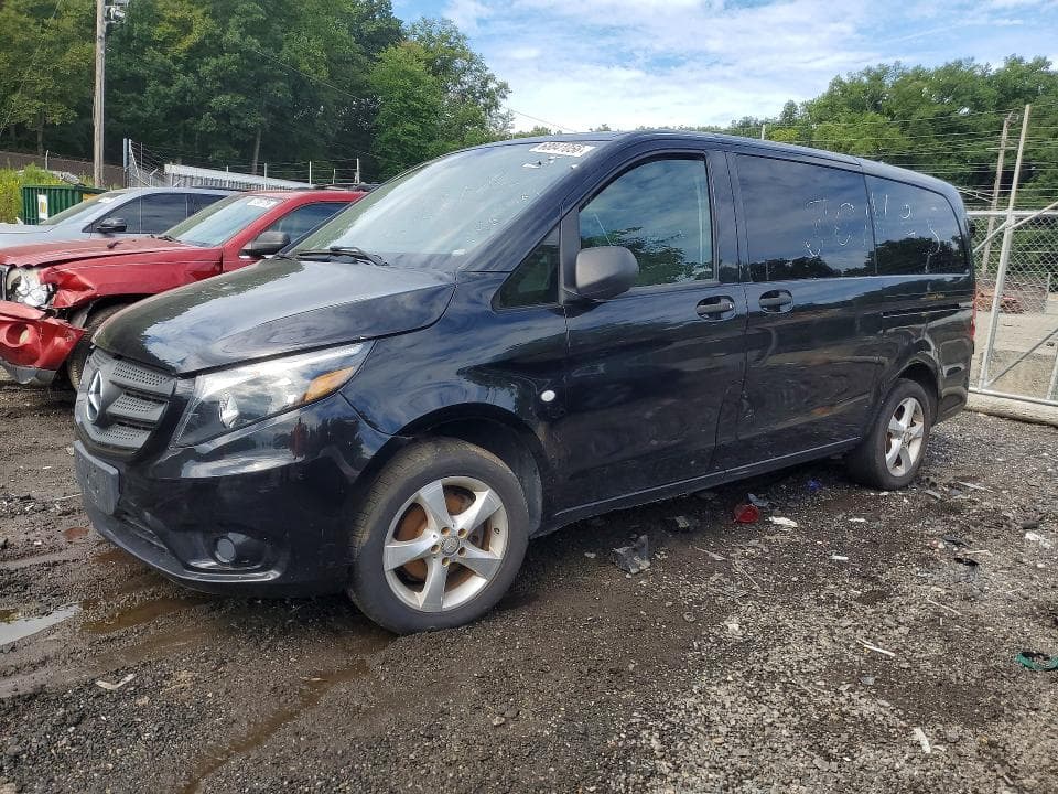 2018 MERCEDES-BENZ METRIS