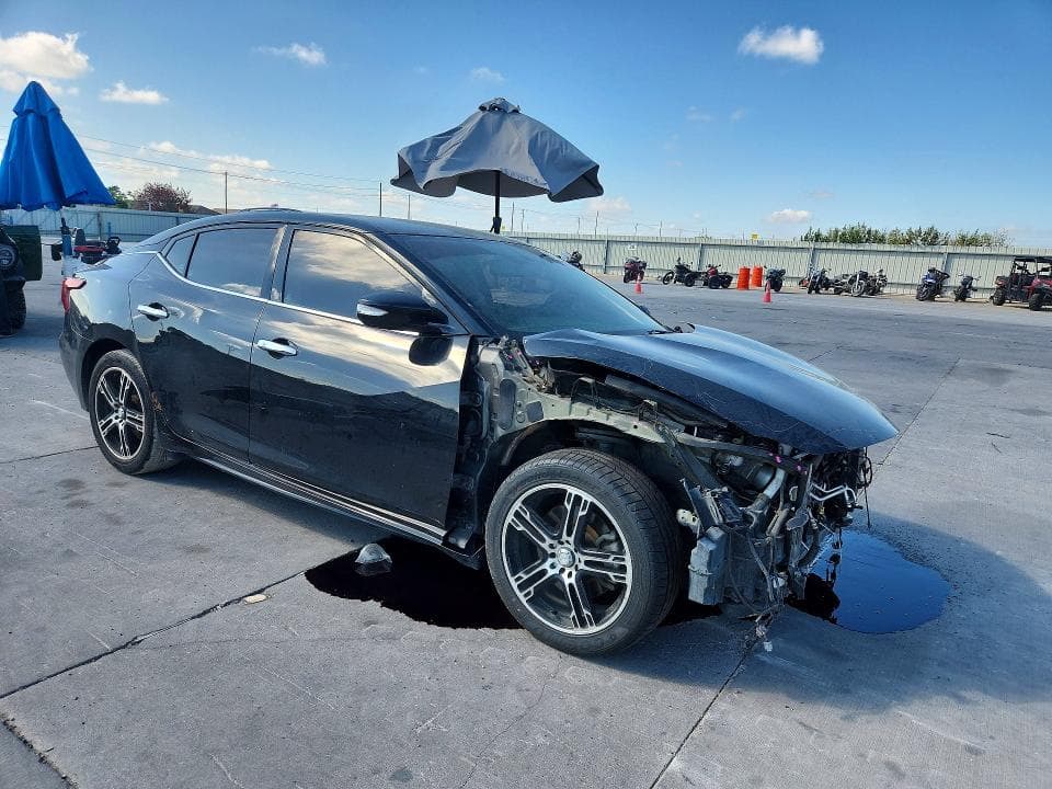 2018 NISSAN MAXIMA 3.5 SV 4