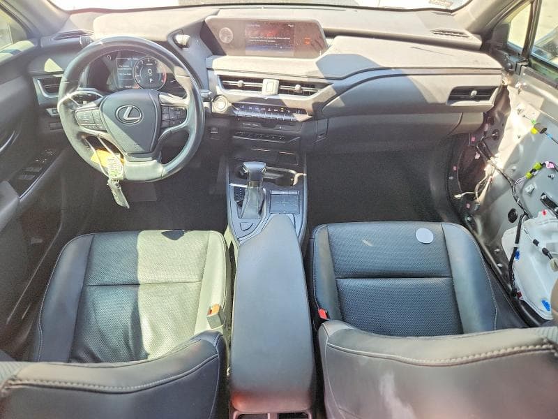 2019 LEXUS UX 200 8
