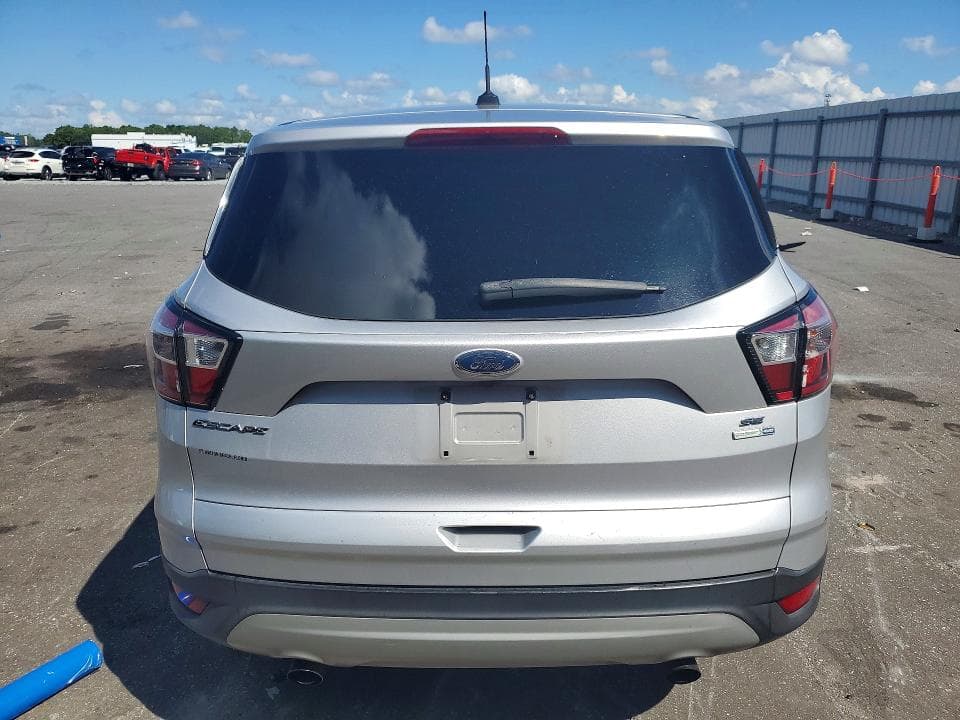 2017 FORD ESCAPE SE 6
