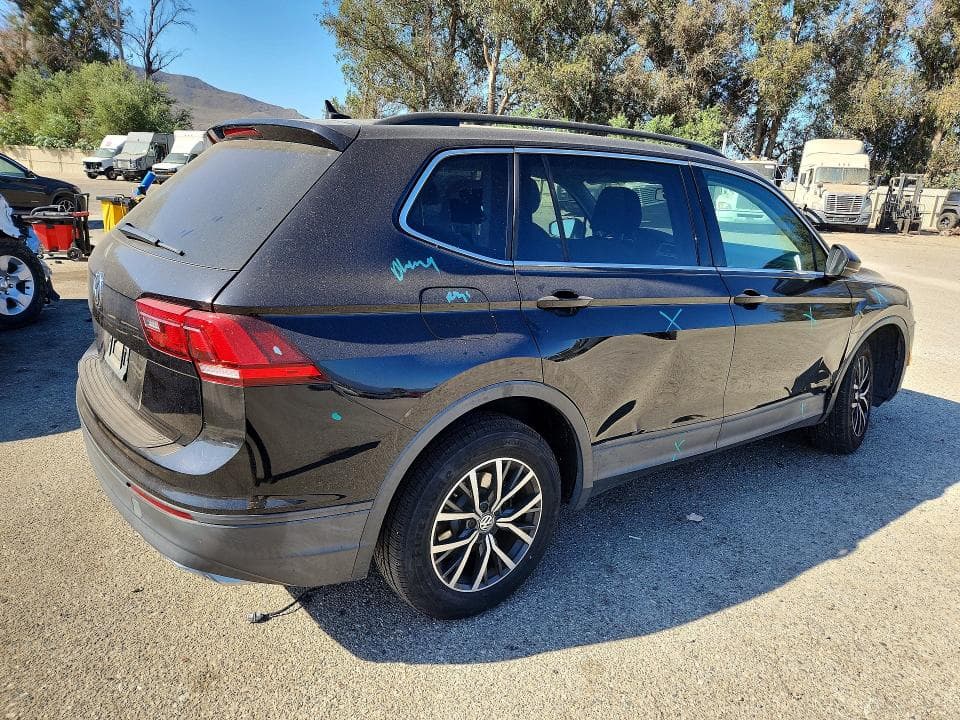 2019 VOLKSWAGEN TIGUAN SE 3