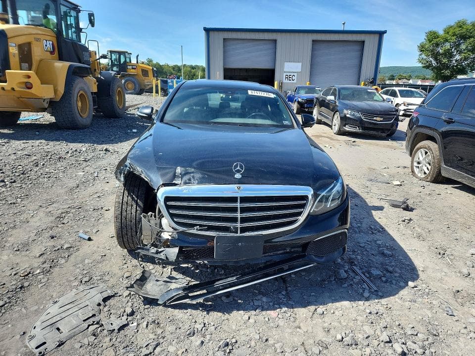 2019 MERCEDES-BENZ E 300 4MATIC 5