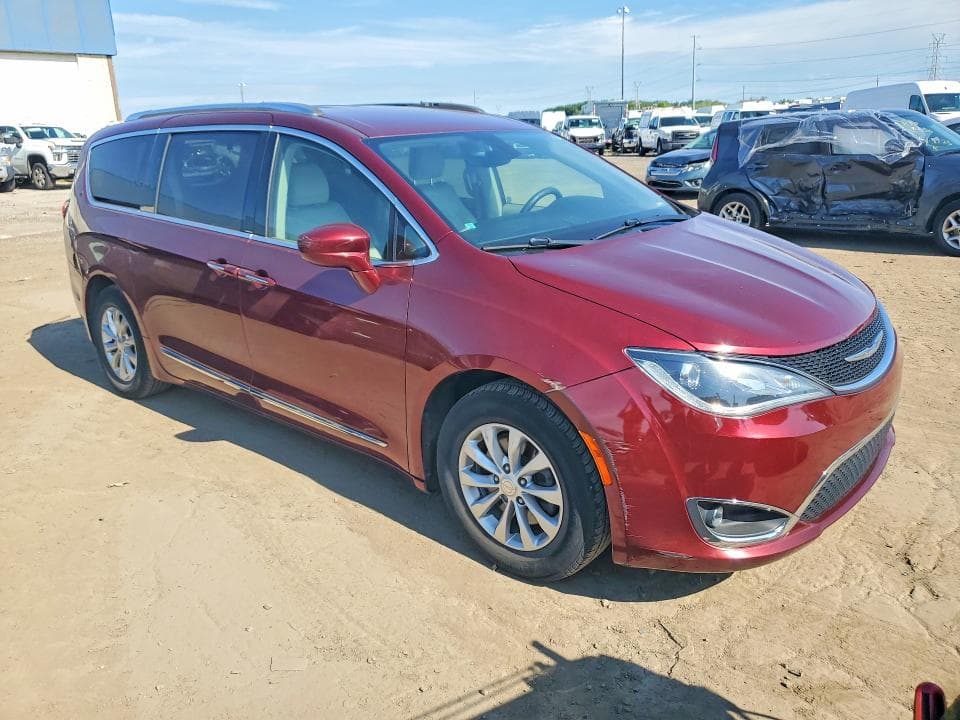2018 CHRYSLER PACIFICA TOURING L 4
