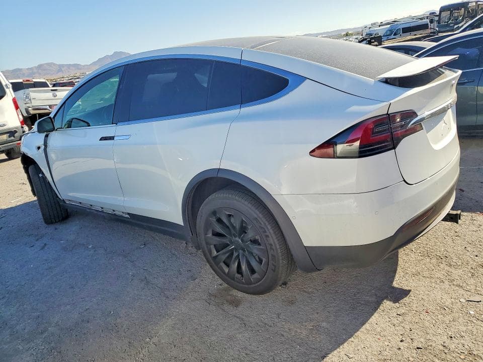 2019 TESLA MODEL X 2