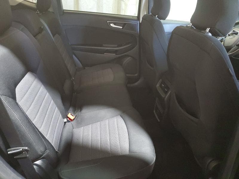 2017 FORD EDGE SE 11