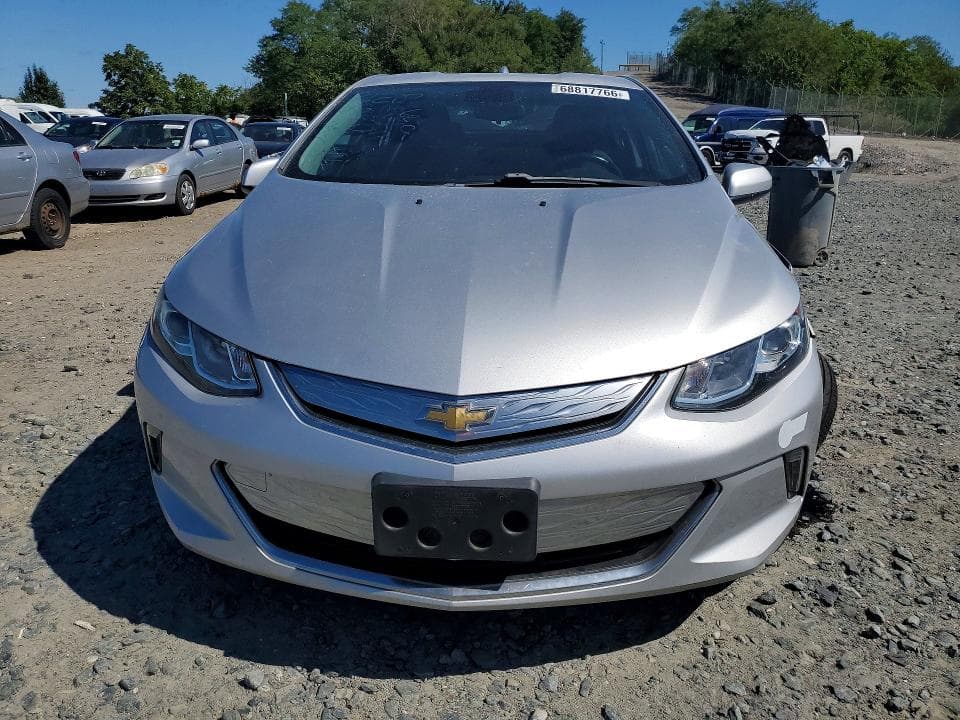 2017 CHEVROLET VOLT LT 5