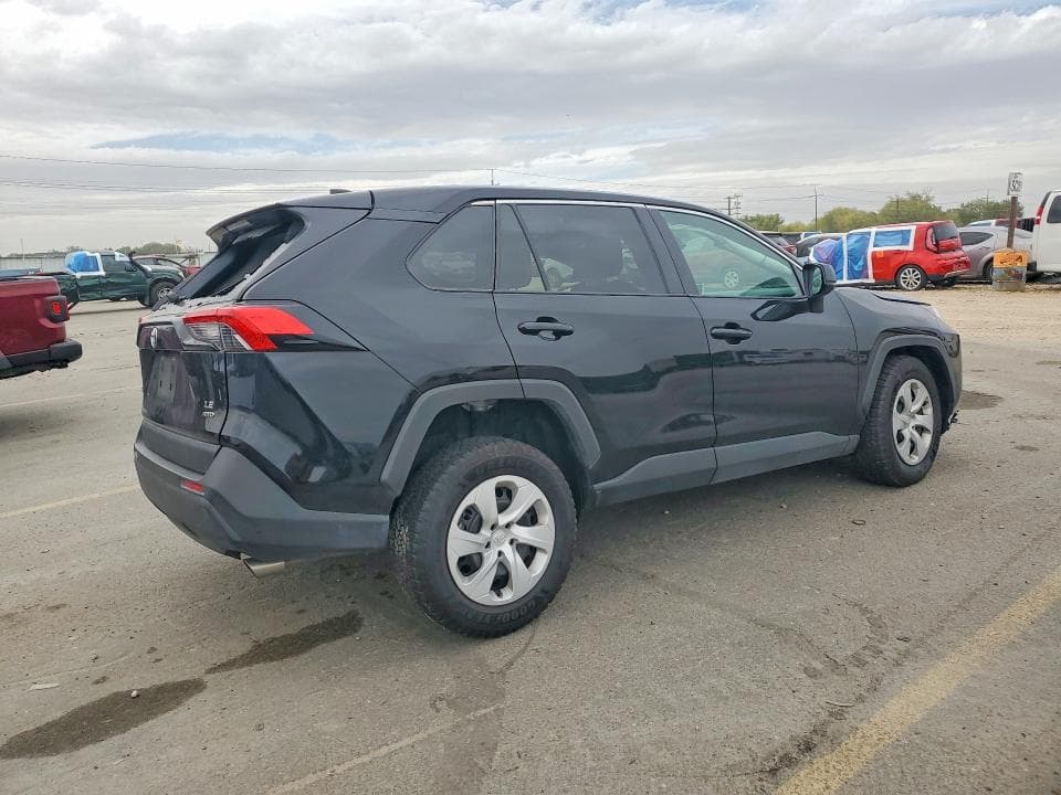 2025 TOYOTA RAV4 LE 3