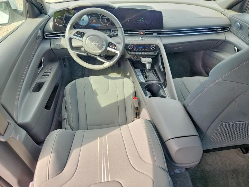 2025 HYUNDAI ELANTRA SEL CONVENIENCE 8