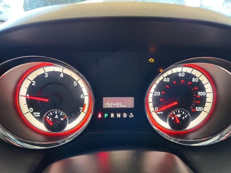 2017 DODGE GRAND CARAVAN SE 9