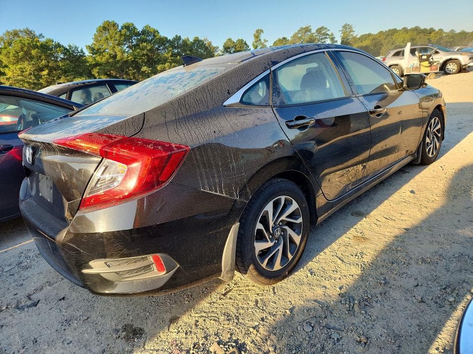 2017 HONDA CIVIC EX 3