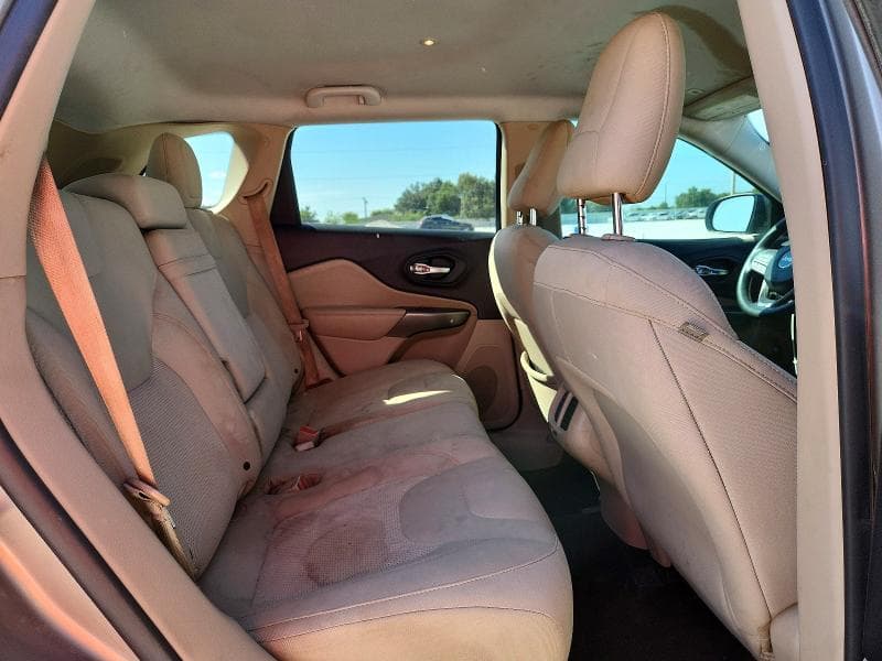 2019 JEEP CHEROKEE LATITUDE 10