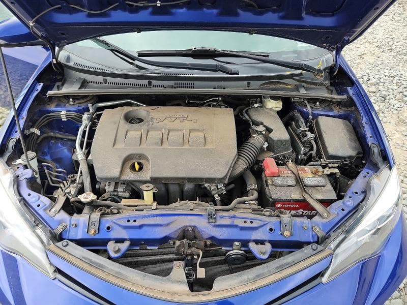 2017 TOYOTA COROLLA SE 11