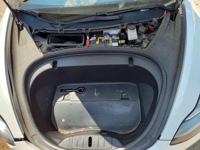 2020 TESLA MODEL 3 11