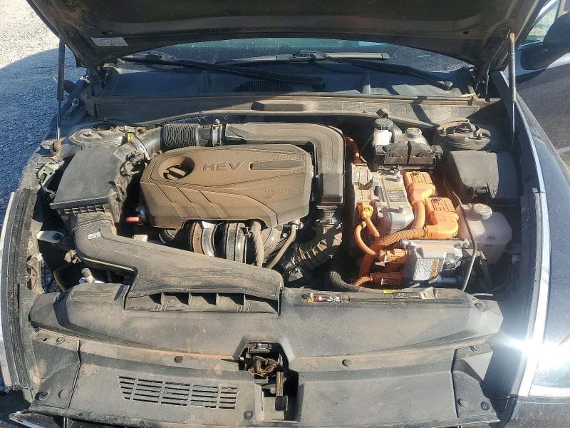 2023 HYUNDAI SONATA HYBRID LIMITED 11