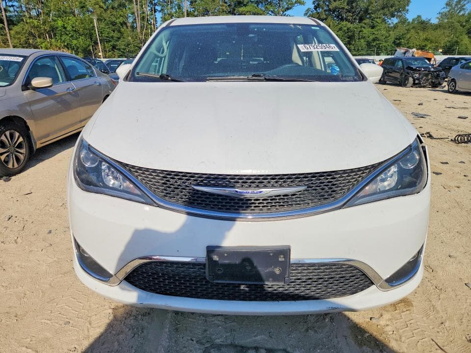 2019 CHRYSLER PACIFICA TOURING PLUS 5