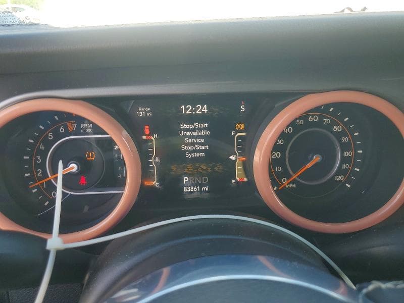 2019 JEEP WRANGLER UNLIMITED SAHARA 9