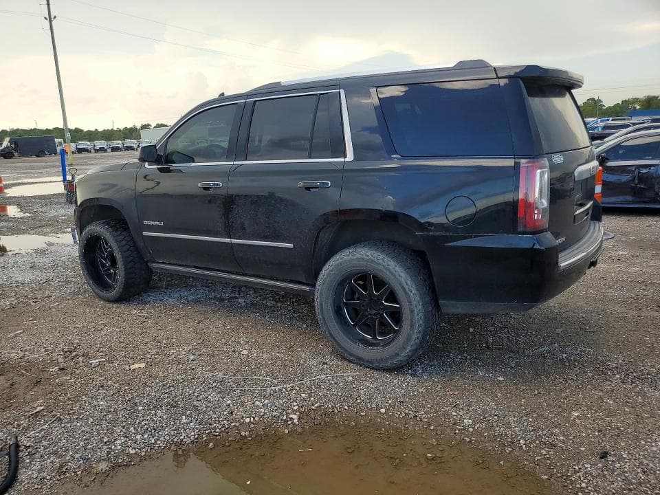 2017 GMC YUKON DENALI 2